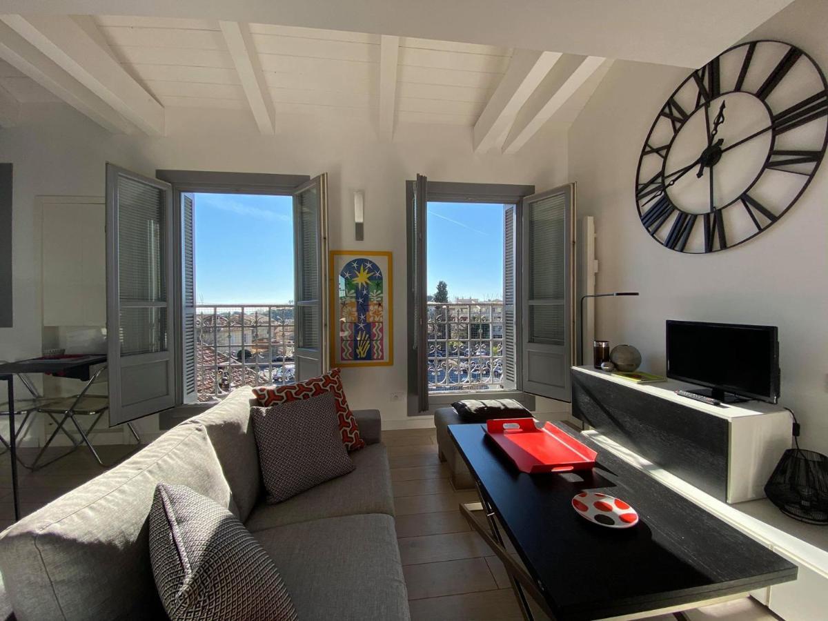 Appartement Superbe studio au centre de Vence Extérieur photo