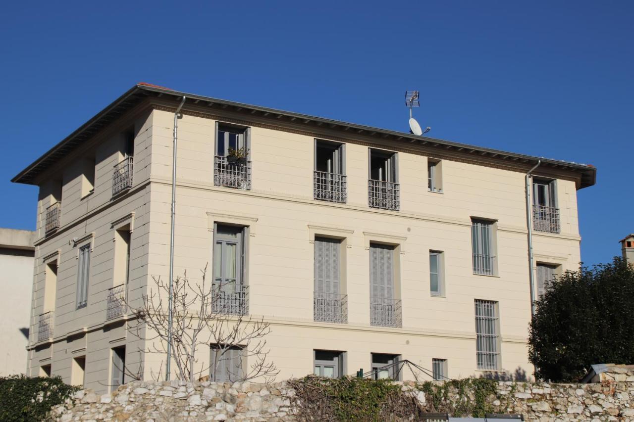 Appartement Superbe studio au centre de Vence Extérieur photo